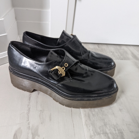 Zara black chunky loafers - Picture 1 of 5